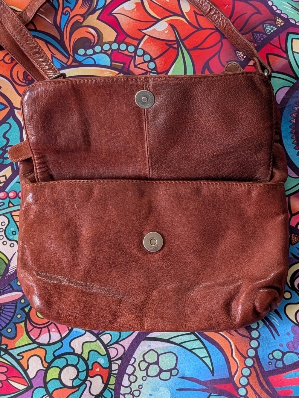 Antonio Valeria Chestnut Brown Leather Crossbody Bag Purse Adjustable Strap - Picture 4 of 10